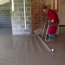 Mayhew Easyscreed floor screeding project